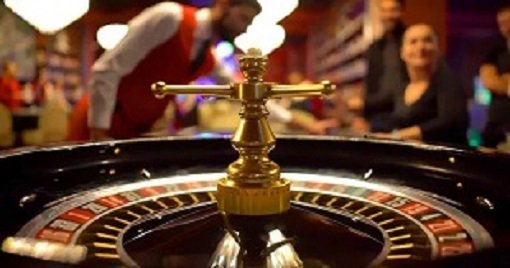 Tim dukungan pelanggan cm7 siap membantu pengguna dengan pertanyaan dan kendala